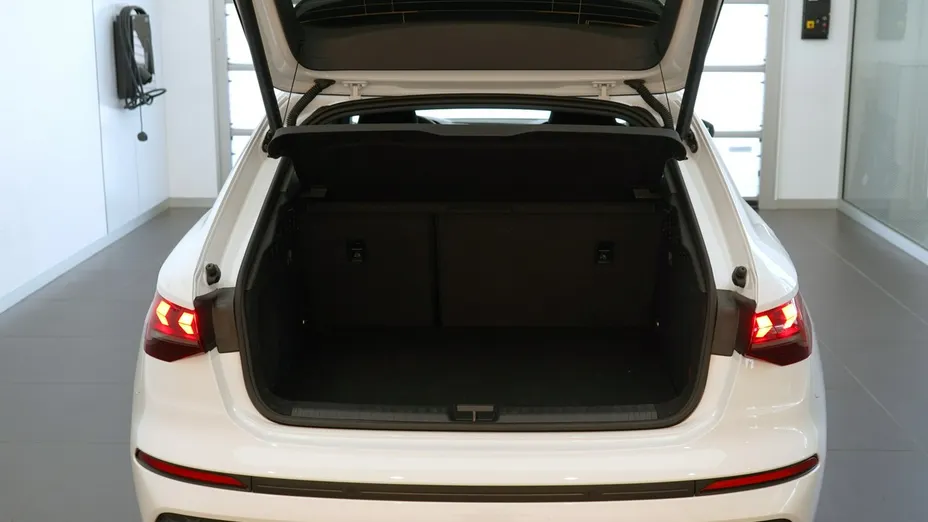 AUDI A3 Sportback -