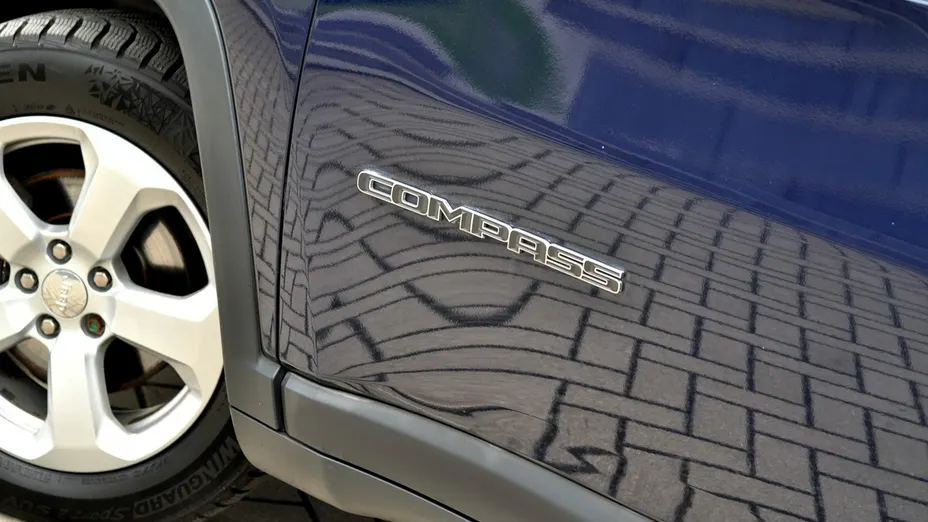 JEEP Compass -