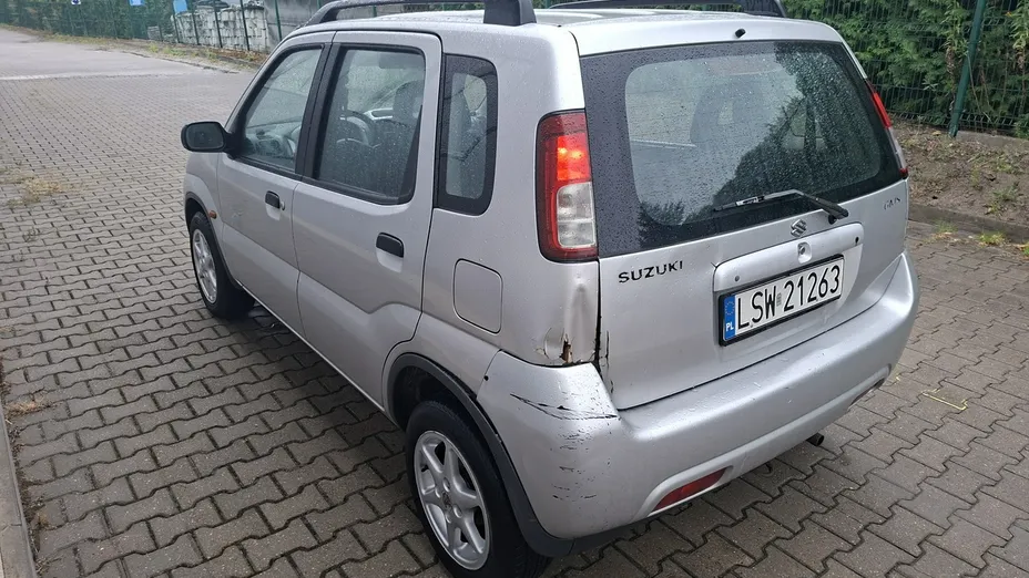 SUZUKI Ignis -