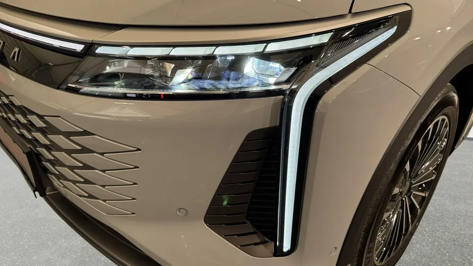 OMODA Omoda 9 -