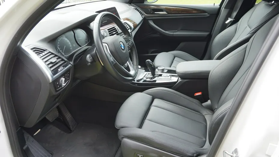 BMW X3 -