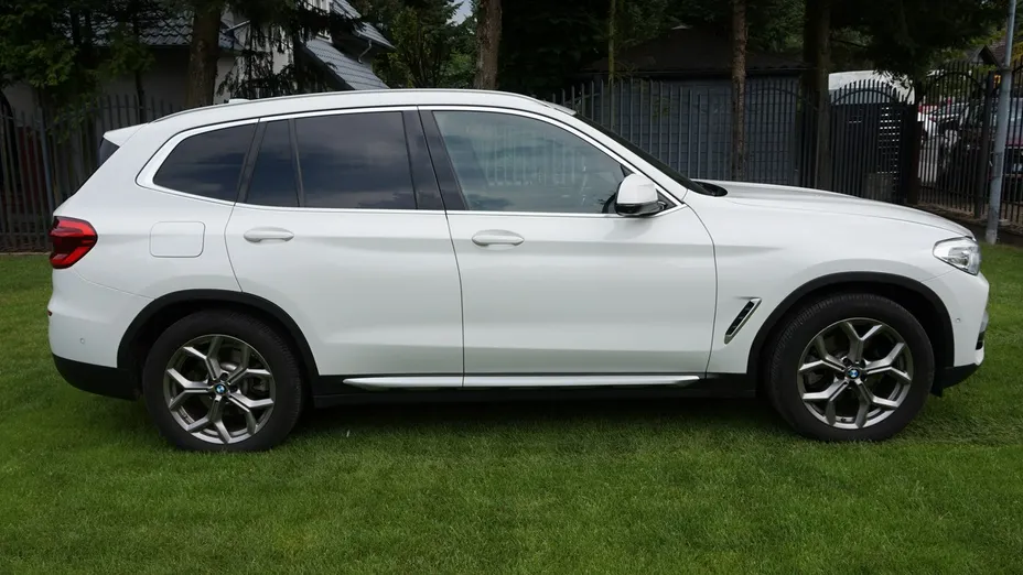 BMW X3 -