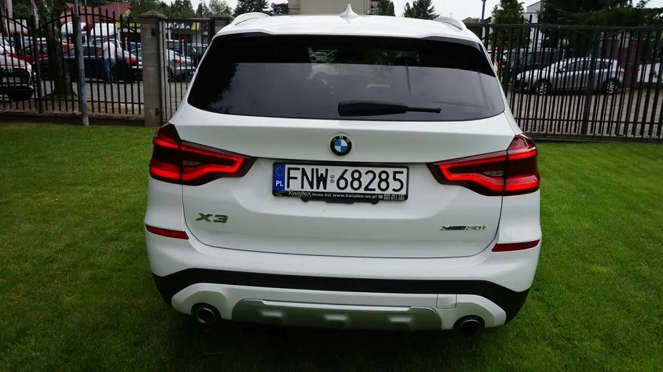 BMW X3 -