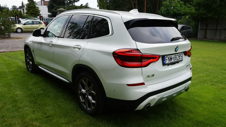 BMW X3 -