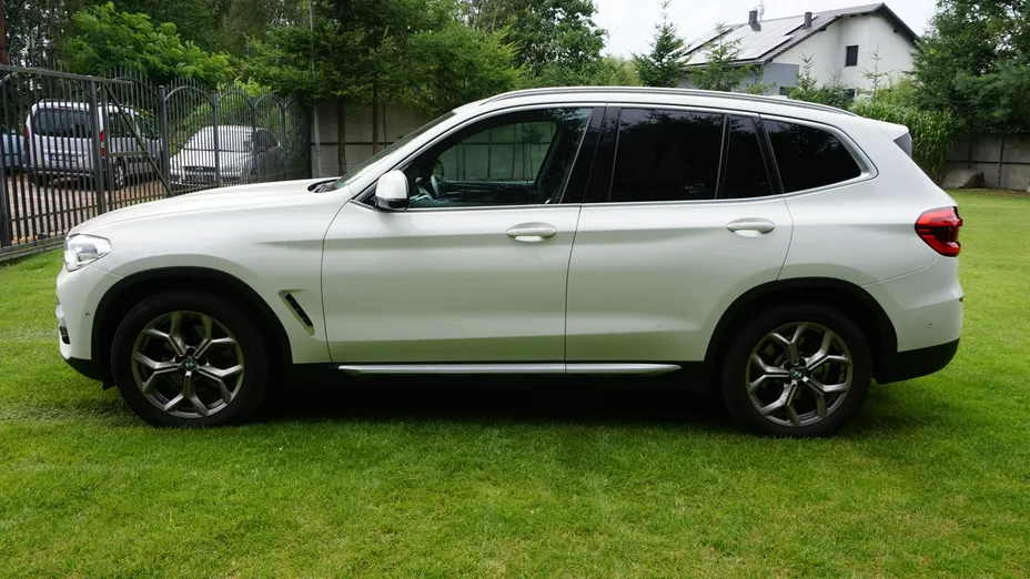 BMW X3 -