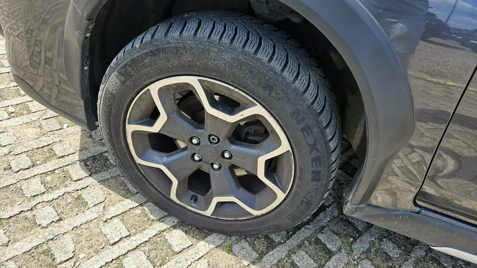 SUBARU XV -