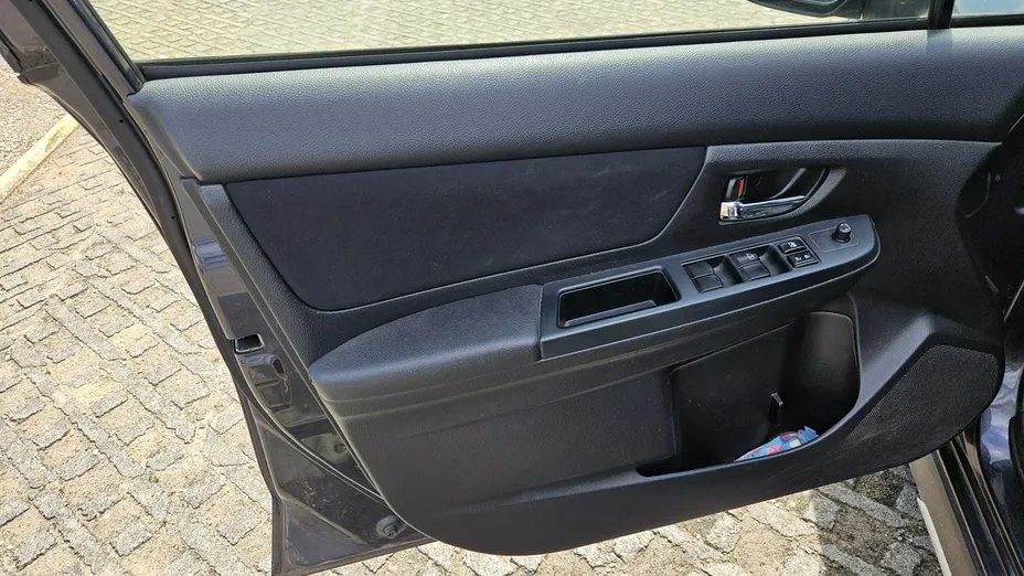 SUBARU XV -