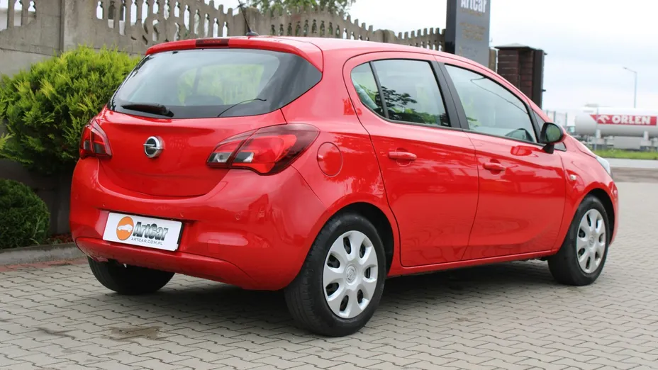 OPEL Corsa -