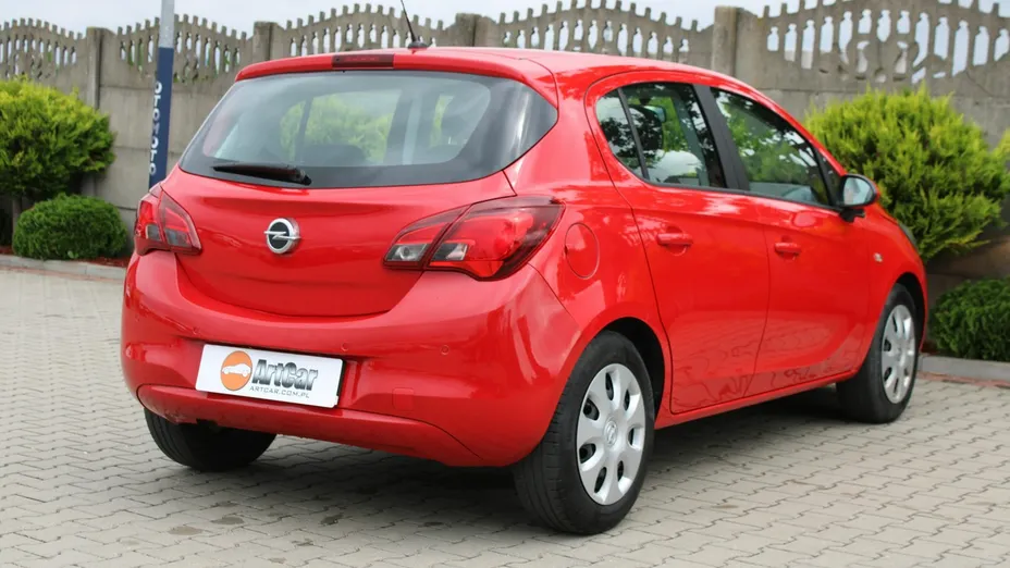 OPEL Corsa -