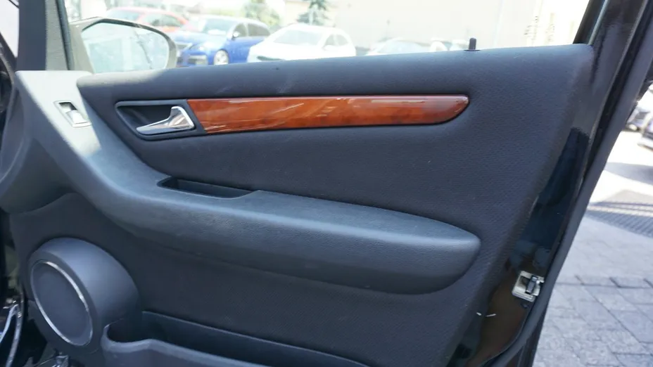 MERCEDES-BENZ A Klasa -