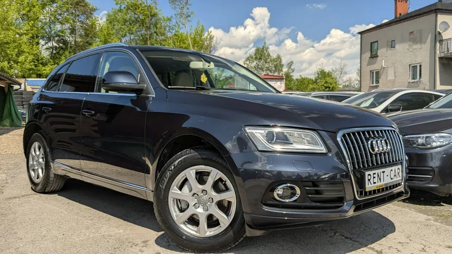 AUDI Q5 -