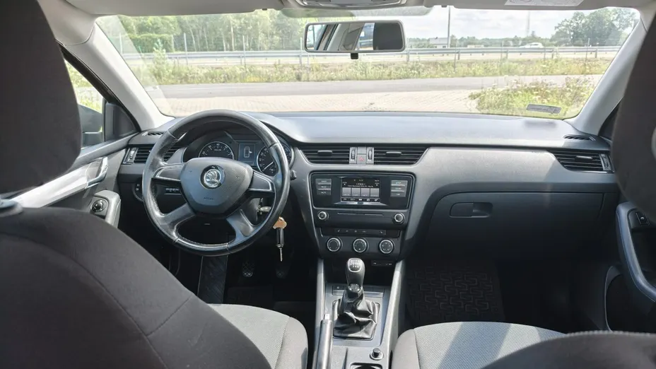 SKODA Octavia -