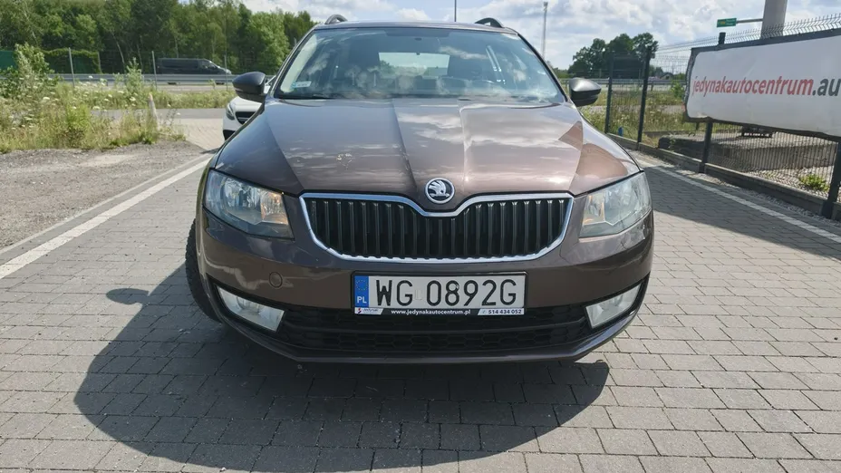 SKODA Octavia -