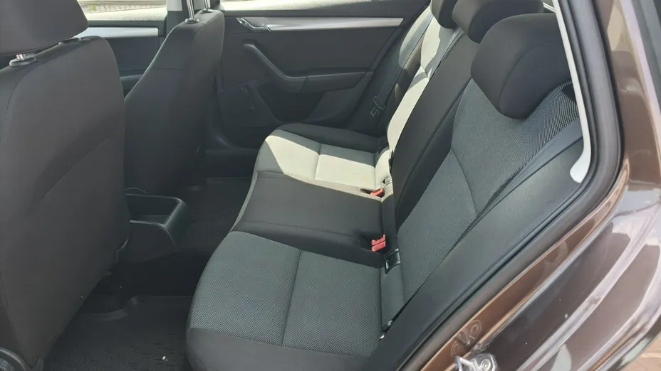 SKODA Octavia -