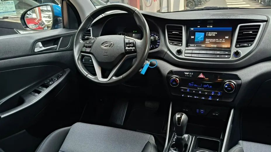 HYUNDAI Tucson -