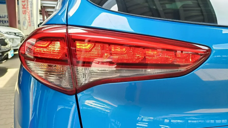 HYUNDAI Tucson -