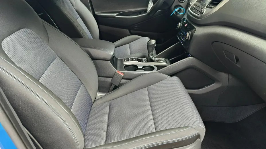 HYUNDAI Tucson -