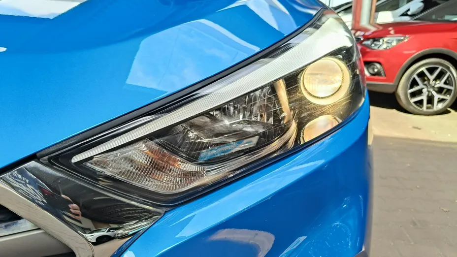 HYUNDAI Tucson -