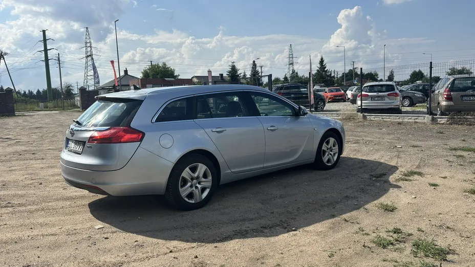 OPEL Insignia -