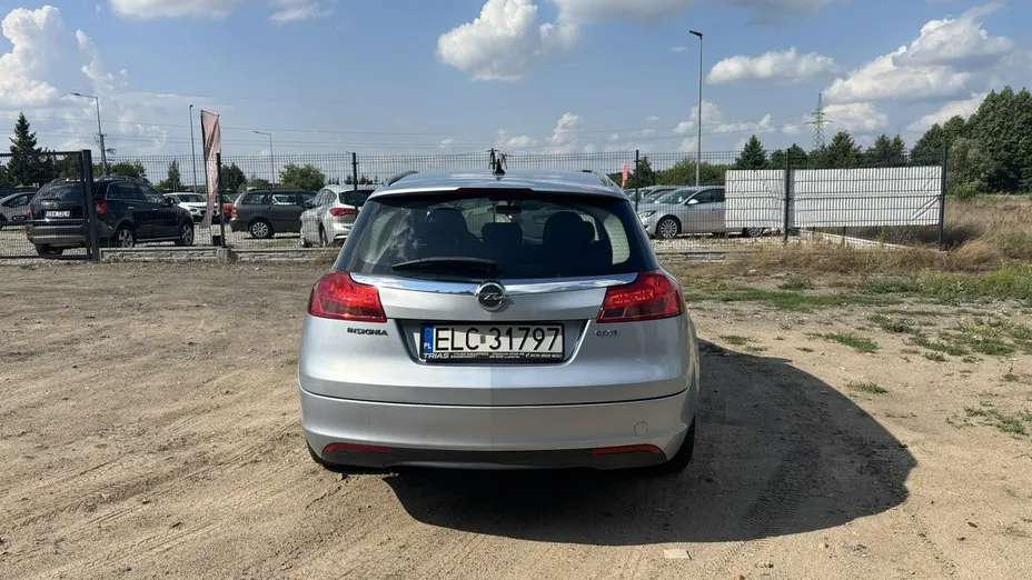 OPEL Insignia -