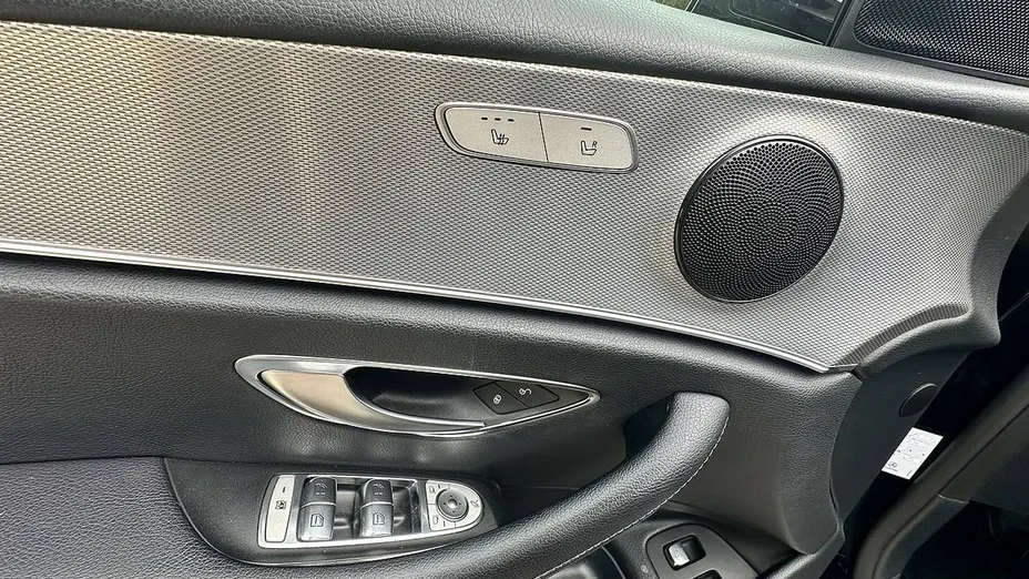 MERCEDES-BENZ E Klasa -