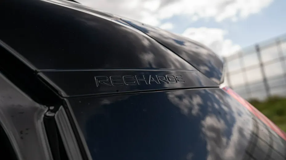 VOLVO XC40 -