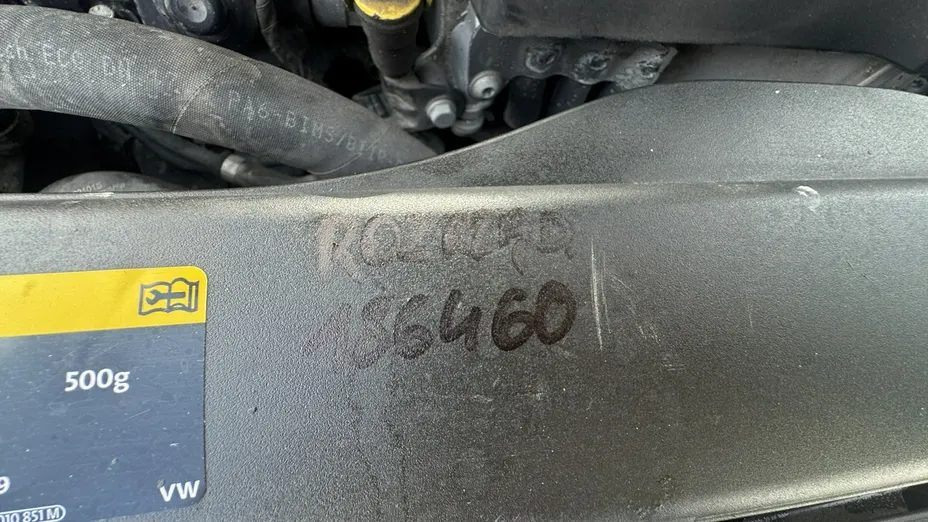 VOLKSWAGEN Passat -