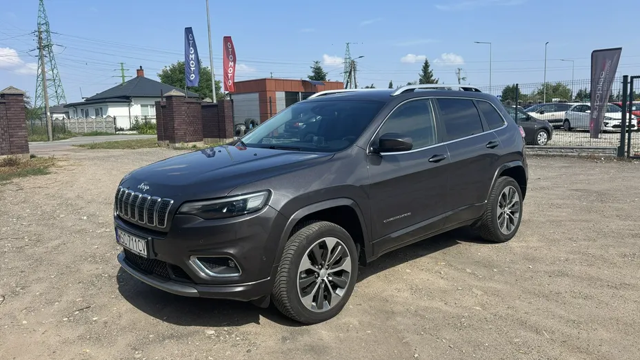 JEEP Cherokee -