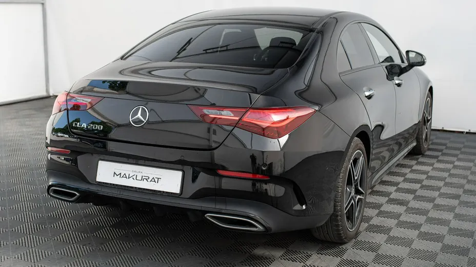 MERCEDES-BENZ CLA -