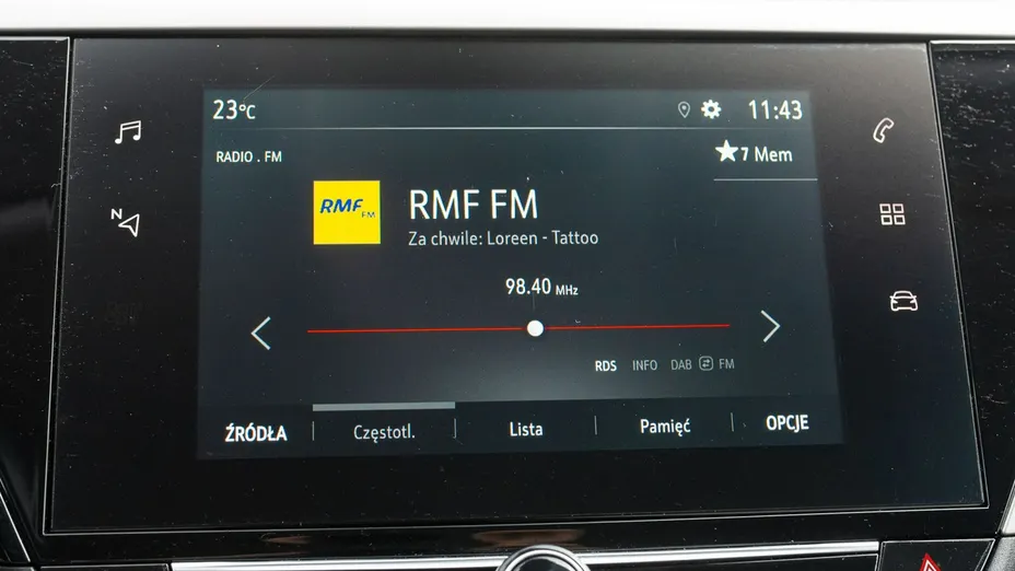 OPEL Corsa -