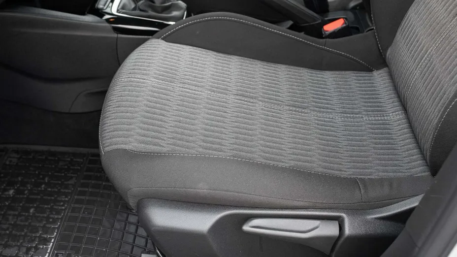 OPEL Corsa -