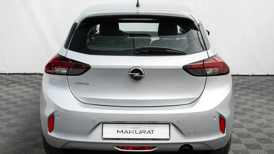 OPEL Corsa -