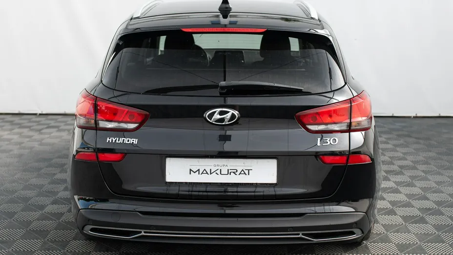 HYUNDAI i30 -