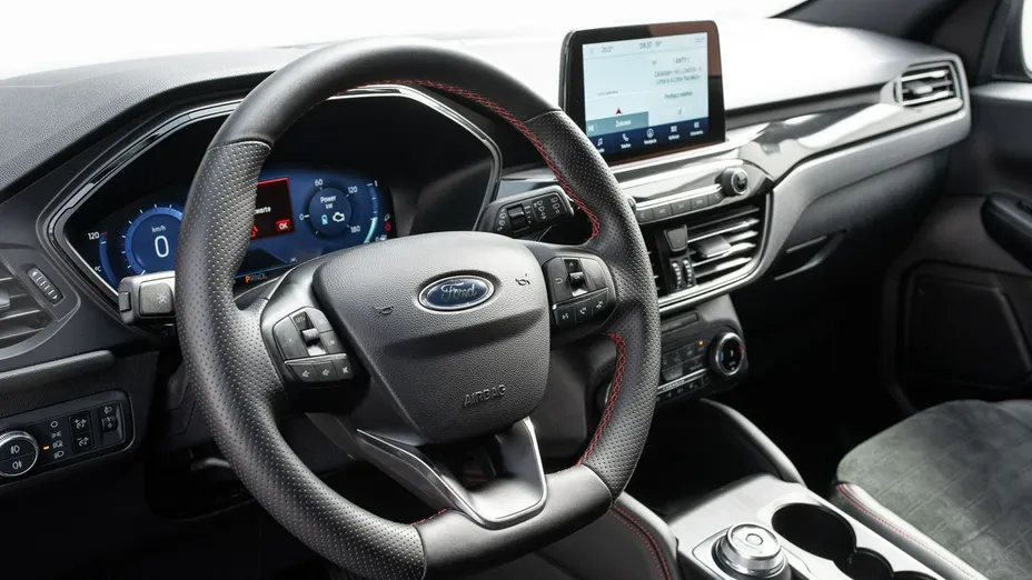 FORD Kuga -
