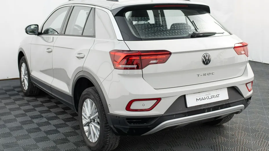 VOLKSWAGEN T-ROC -