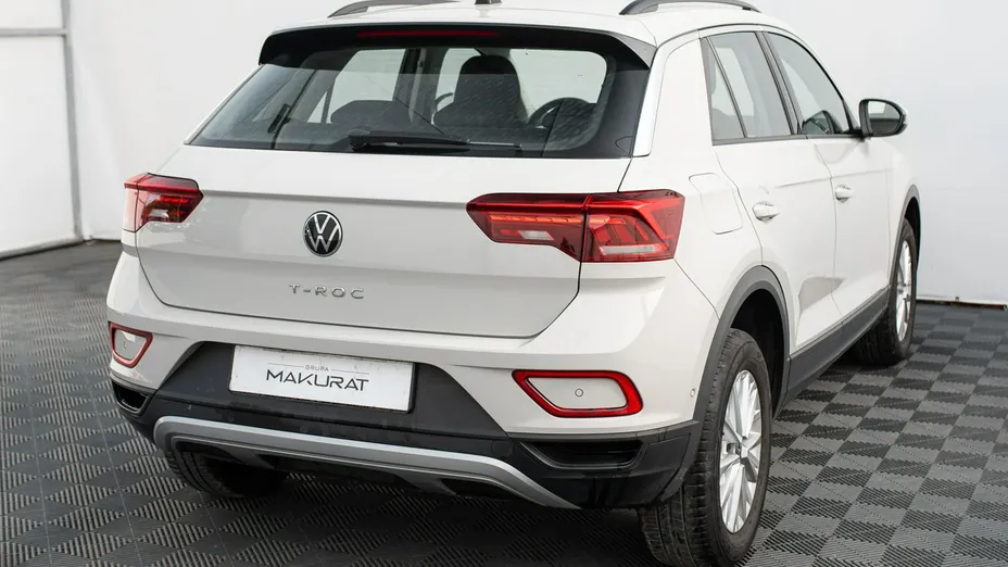 VOLKSWAGEN T-ROC -