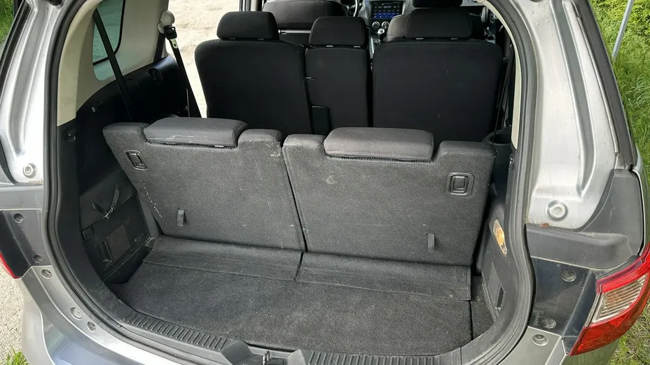 MAZDA 5 -