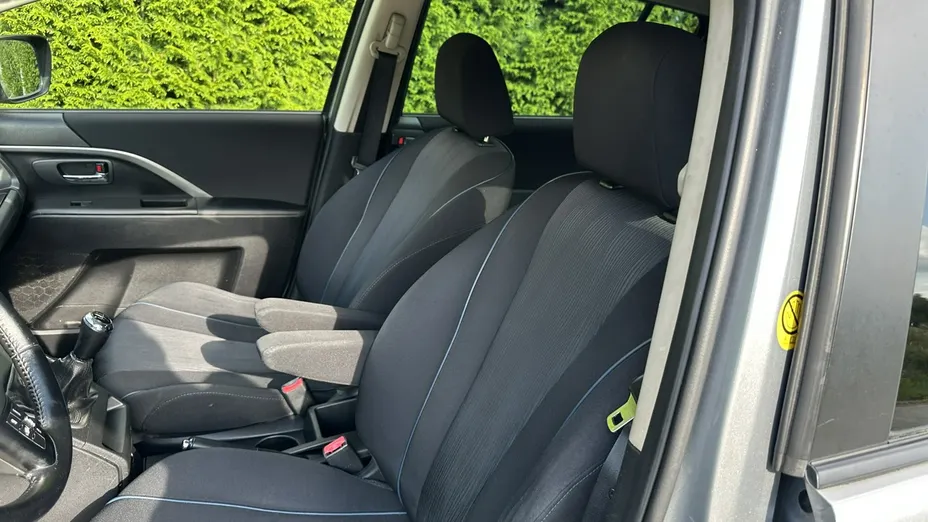 MAZDA 5 -