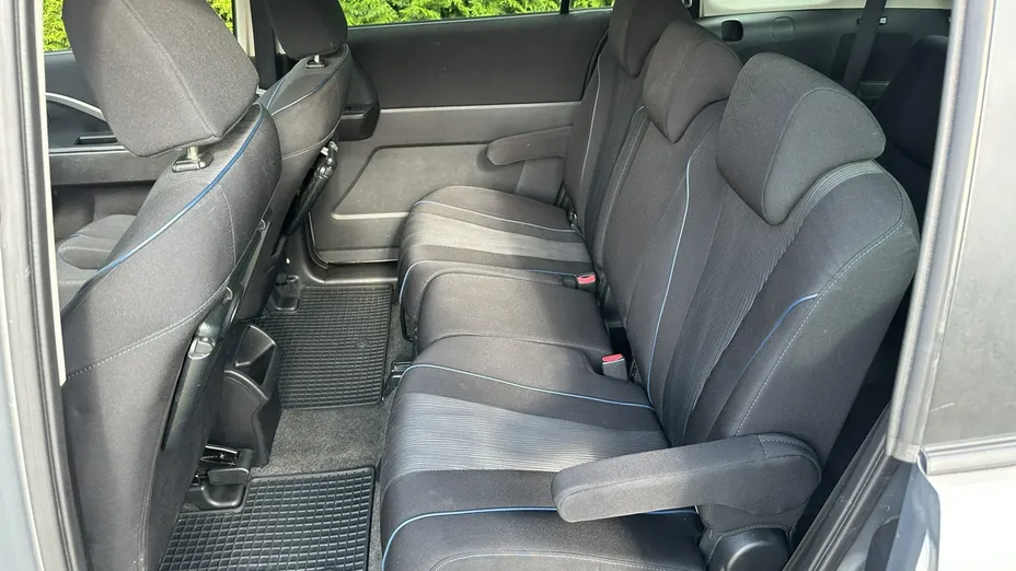 MAZDA 5 -