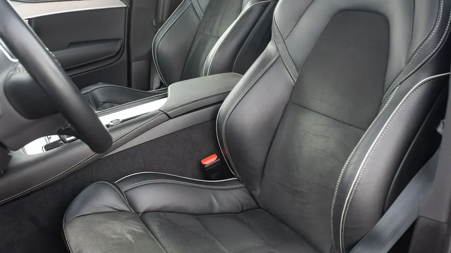 VOLVO XC90 -