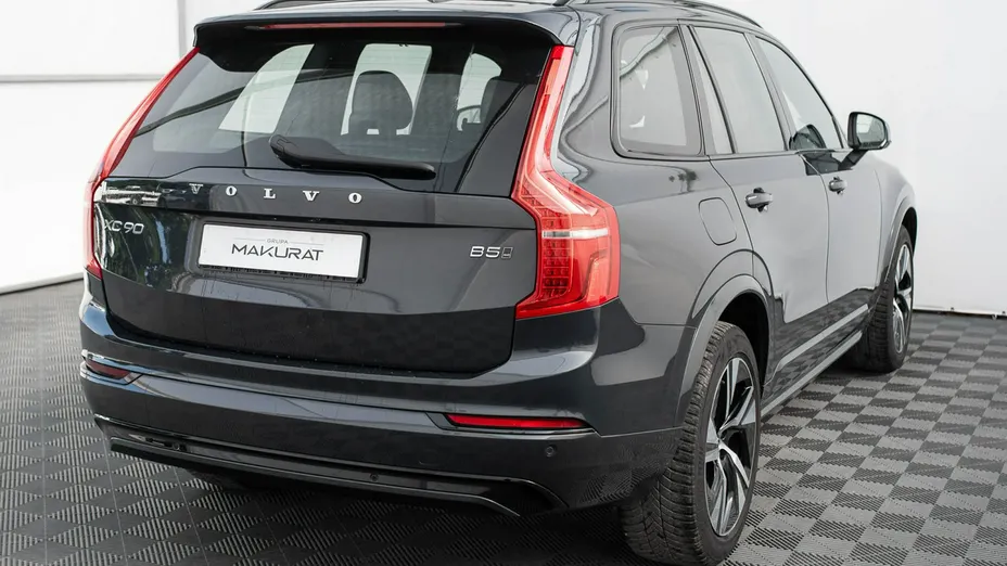 VOLVO XC90 -