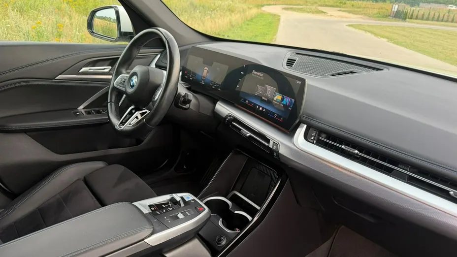 BMW iX1 -