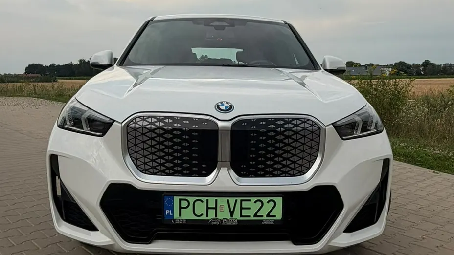 BMW iX1 -
