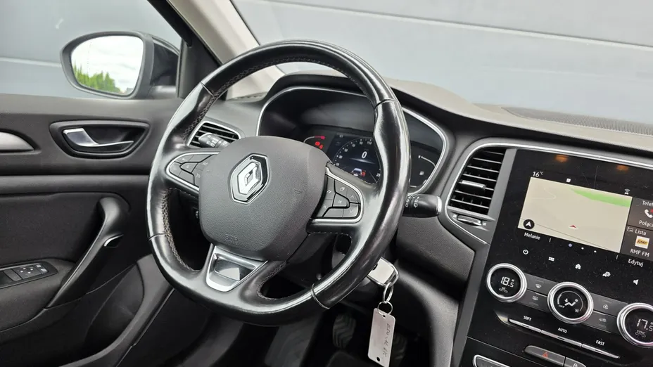 RENAULT Megane -