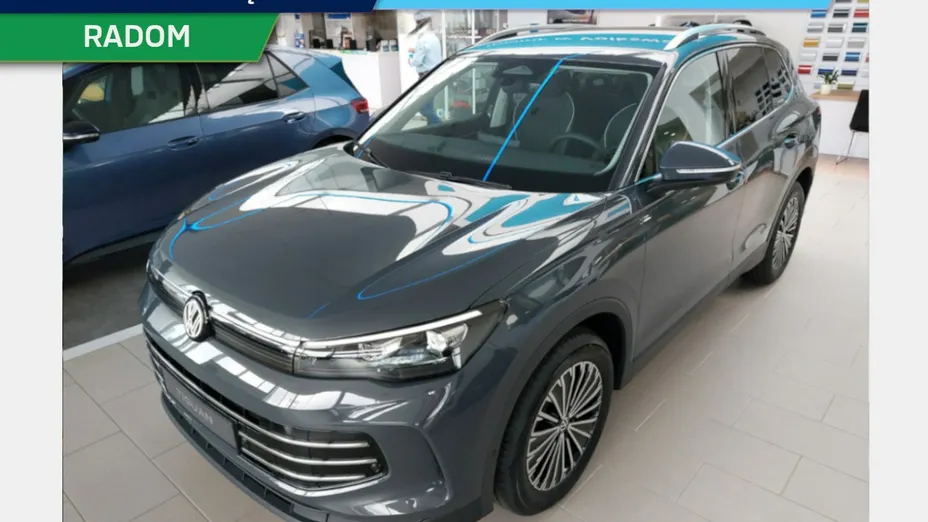 VOLKSWAGEN Tiguan -