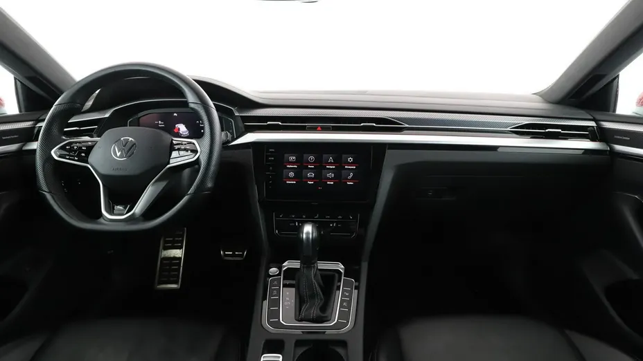 VOLKSWAGEN Arteon -