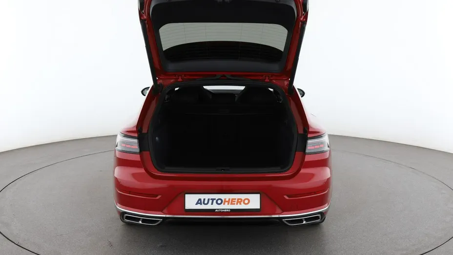 VOLKSWAGEN Arteon -