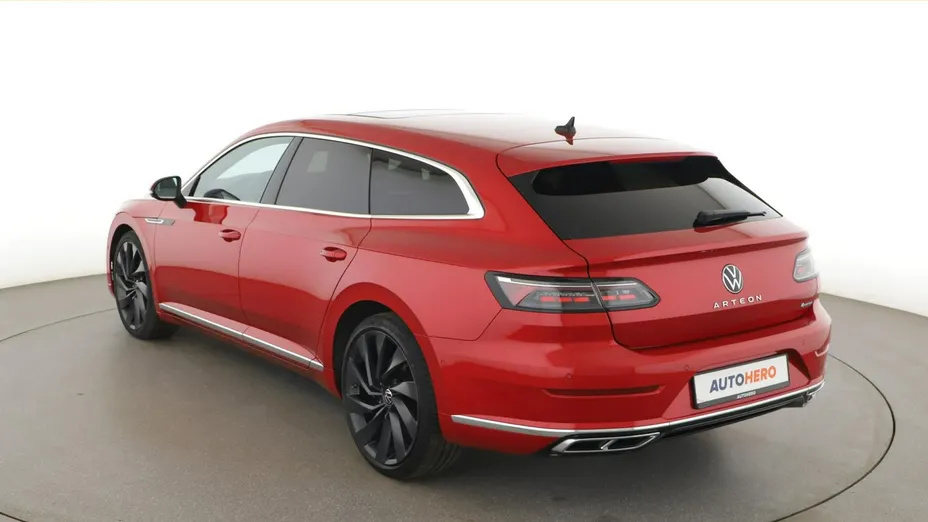 VOLKSWAGEN Arteon -