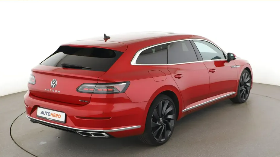 VOLKSWAGEN Arteon -