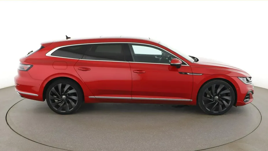 VOLKSWAGEN Arteon -